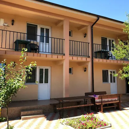 Guest house La Dana